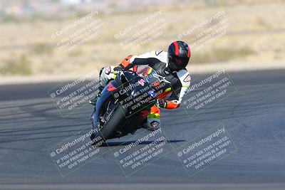 media/Jun-06-2021-TrackXperience (Sun) [[3a8160f73f]]/Level 2/Turn 11 (820am)/